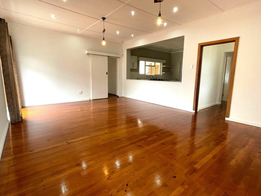 4 Bedroom Property for Sale in Mossel Bay Central Western Cape